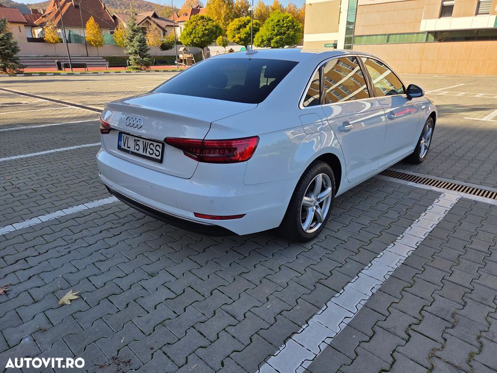 Audi A4 2.0 TDI S tronic - 4
