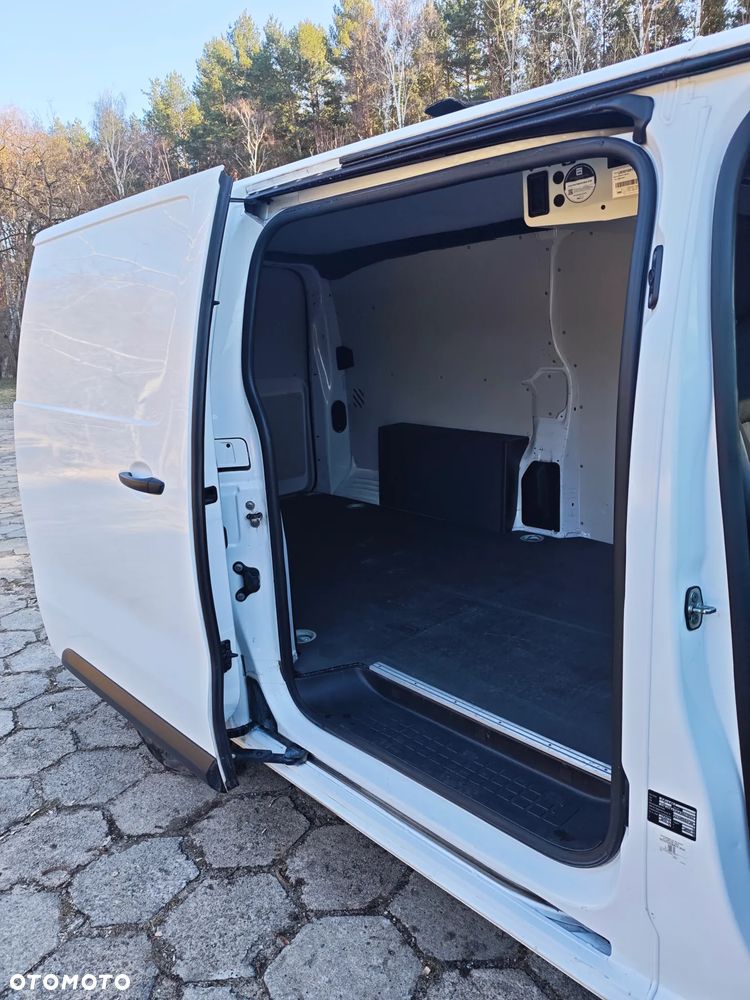 Opel VIVARO Long - 21