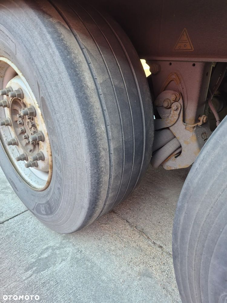 Krone Dwie Osie Podnoszone - 20