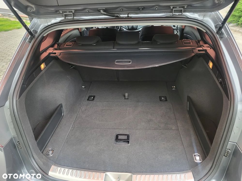 Hyundai i40 Kombi 1.7 CRDi Style - 35