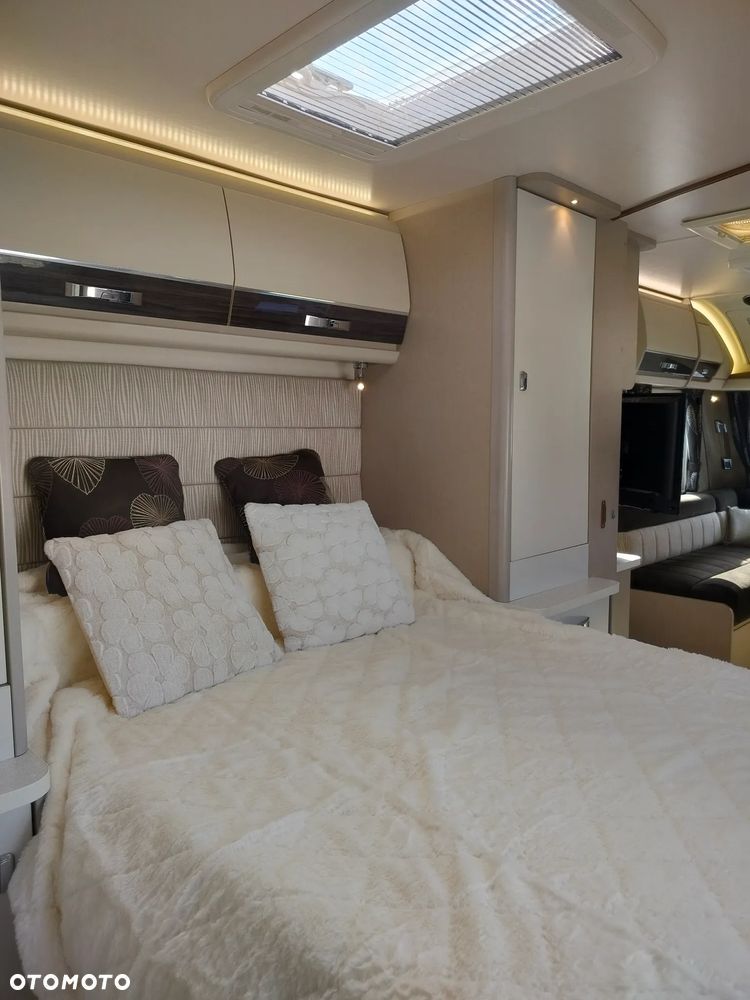 SWIFT Bessaacar Cameo - 13