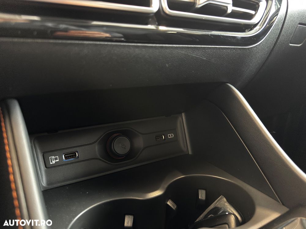 MG HS 1.5 T-GDi HEV Exclusive - 23