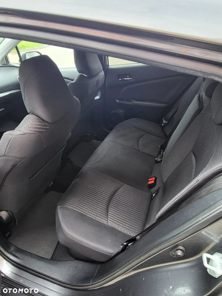 Toyota Prius 1.8 Hybrid Premium - 10