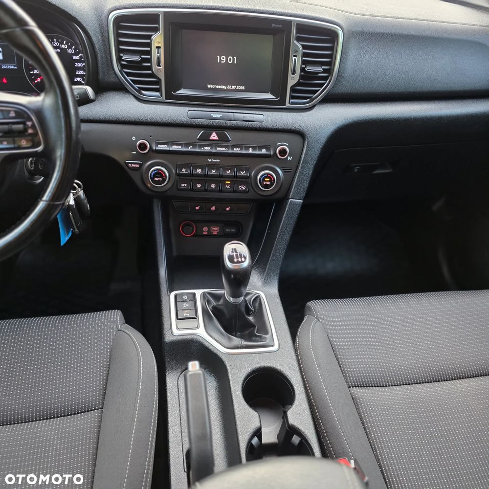 Kia Sportage 1.7 CRDI 2WD ISG Spirit - 19