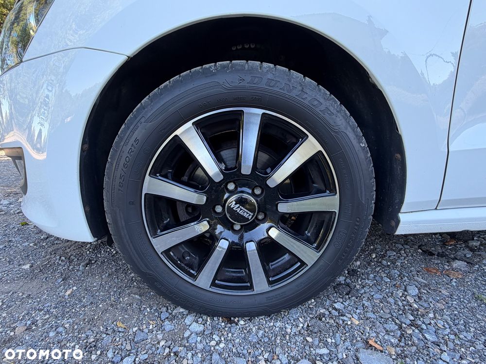 Volkswagen Polo 1.4 16V Highline - 17