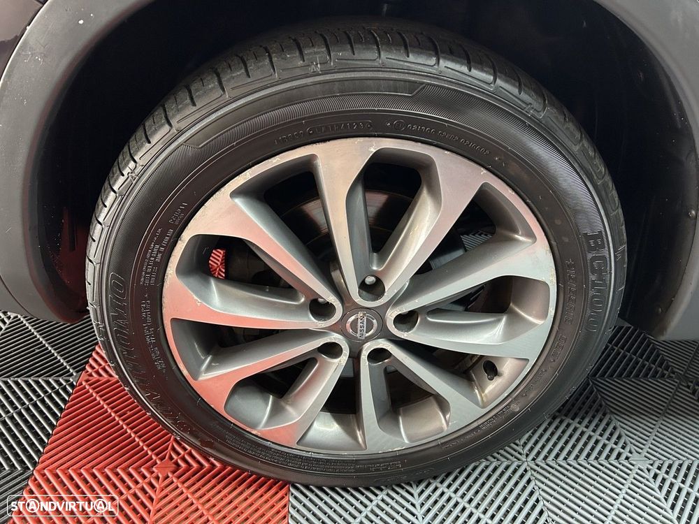 Nissan Qashqai +2 2.0 dCi Tekna Pele Preto - 21