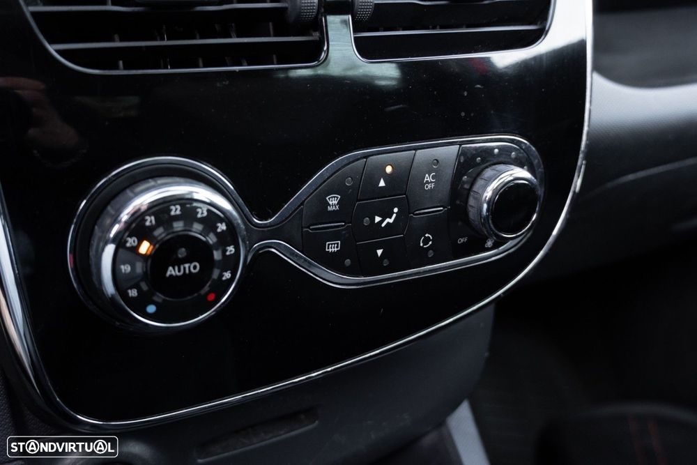 Renault Clio 1.5 dCi Limited EDition - 28