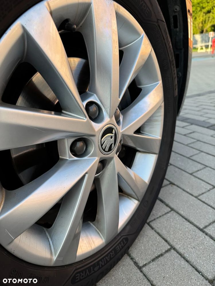 Skoda Octavia 2.0 TDI Ambition - 11