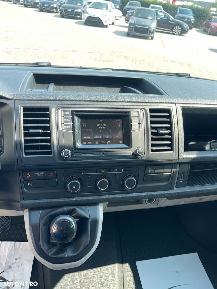 Volkswagen Transporter 2.0TDI  USI SPATE - 32