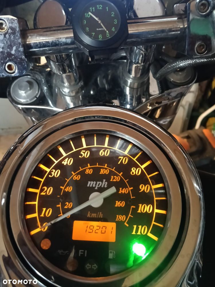 Suzuki Boulevard - 5