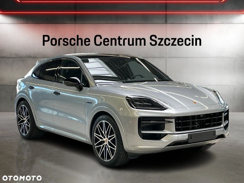 Porsche Cayenne Coupe E-Hybrid PHEV - 7