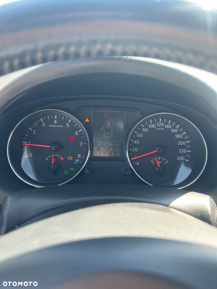 Nissan Qashqai+2 2.0 4x4 Tekna CVT - 9