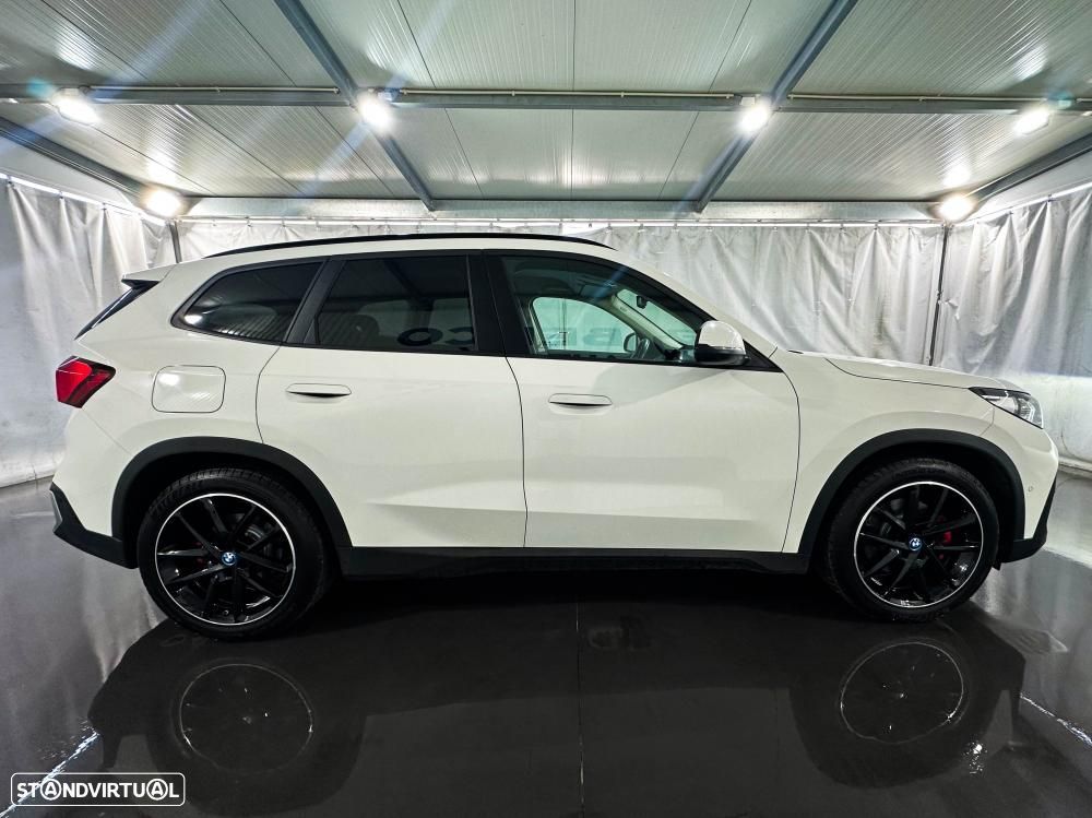 BMW iX1 xDrive30 - 12