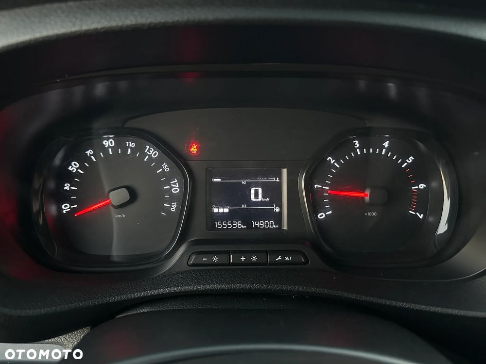 Peugeot Expert ver-l2-2-0-bluehdi-150 - 28