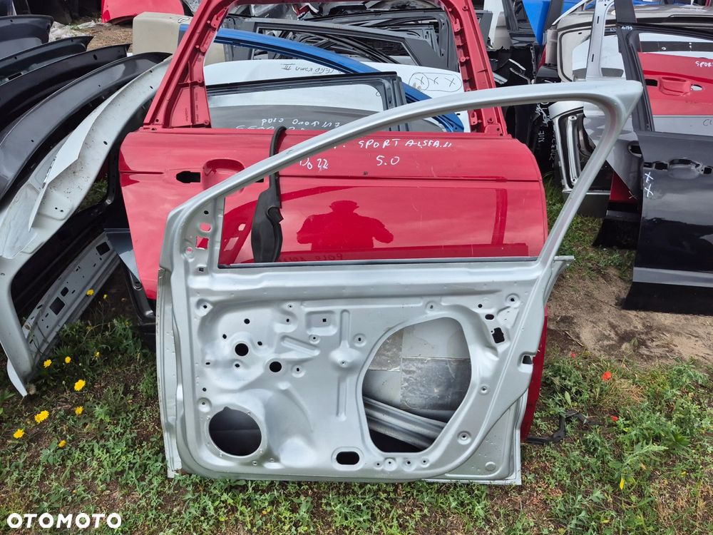 Drzwi Volkswagen Polo 6R 6C 2009-2016r. Przód Prawy - 2