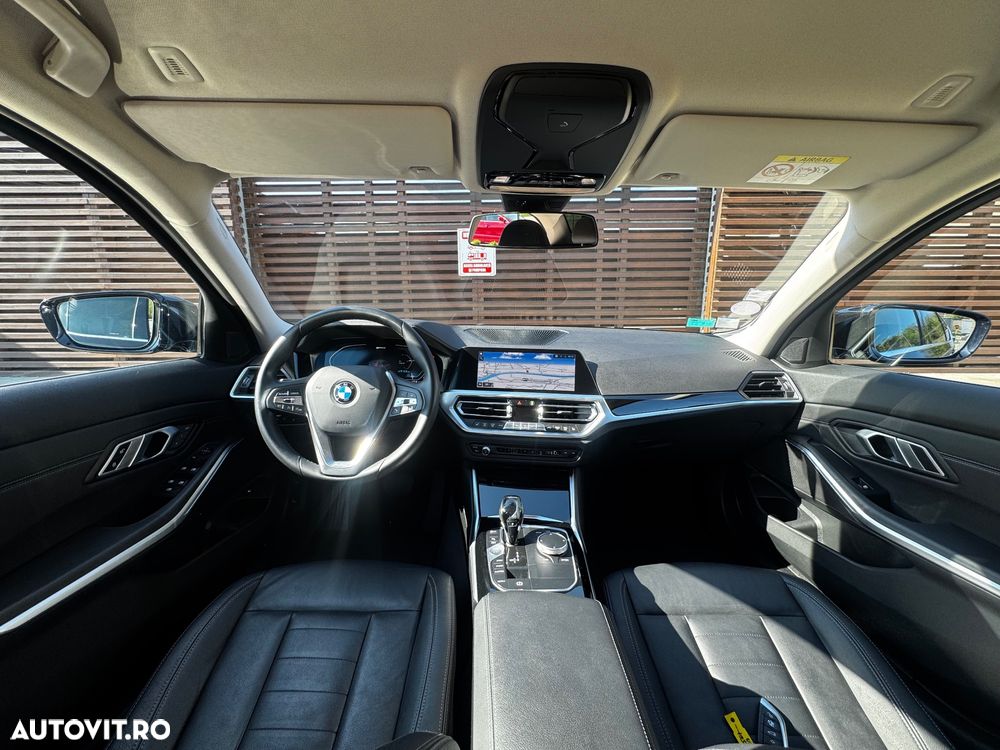 BMW Seria 3 330e Aut. Luxury Line - 17