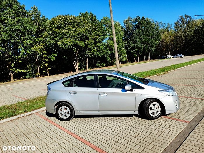 Toyota Prius - 15