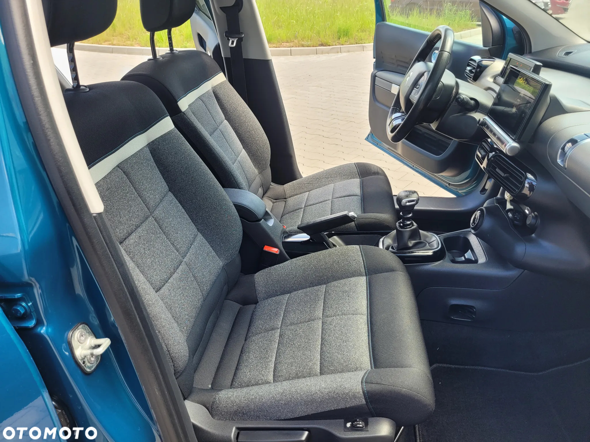 Citroën C4 Cactus 1.2 PureTech GPF Shine S&S - 31