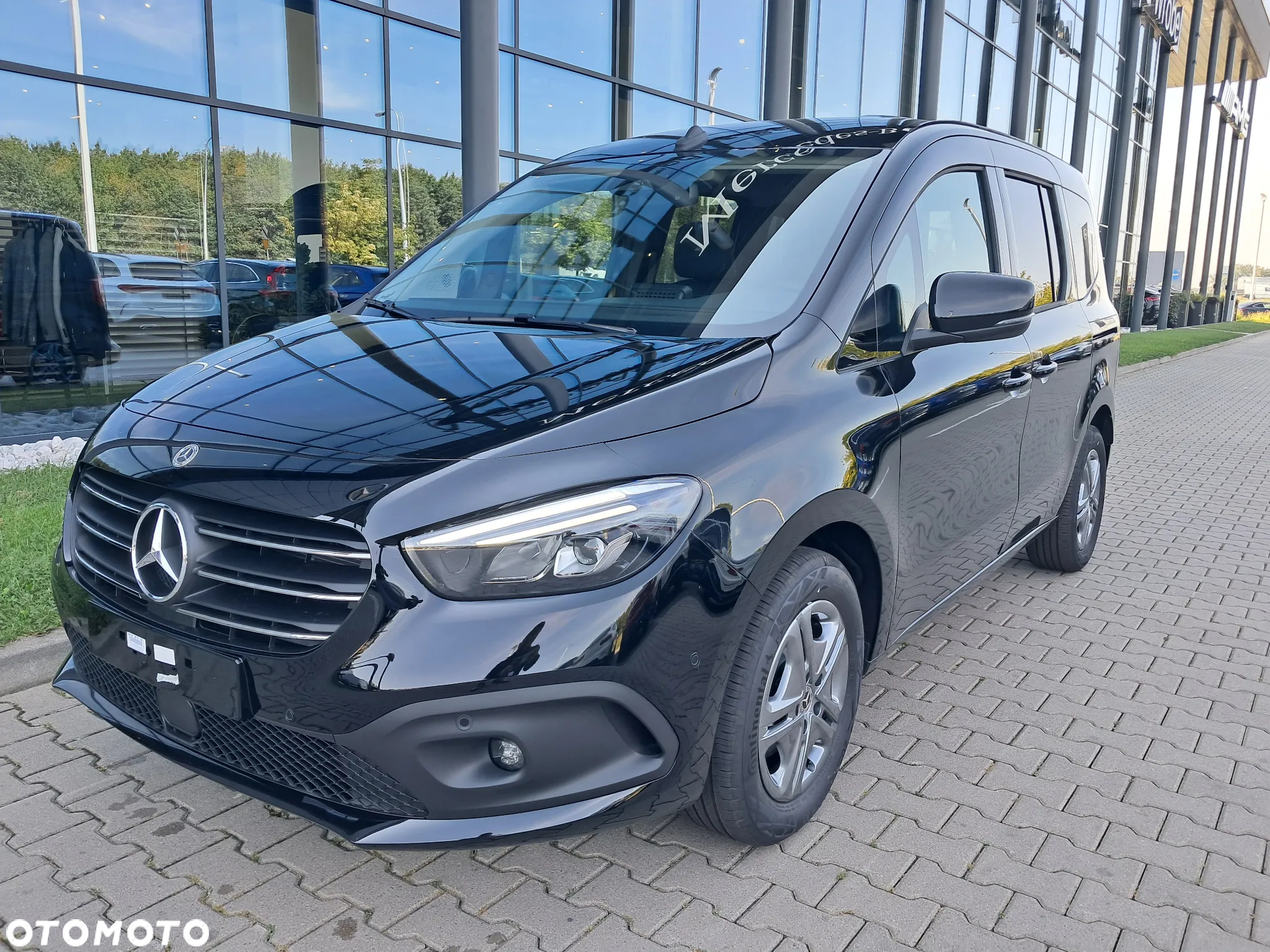 Mercedes-Benz Klasa T 180 d Style - 2