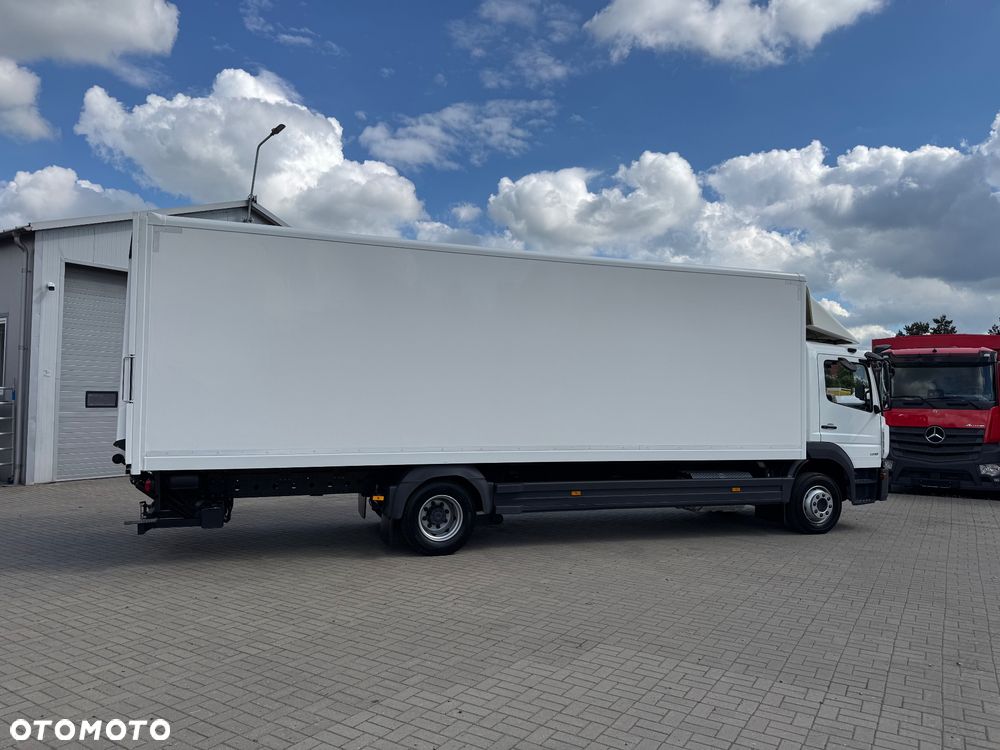 Mercedes-Benz ATEGO - 9