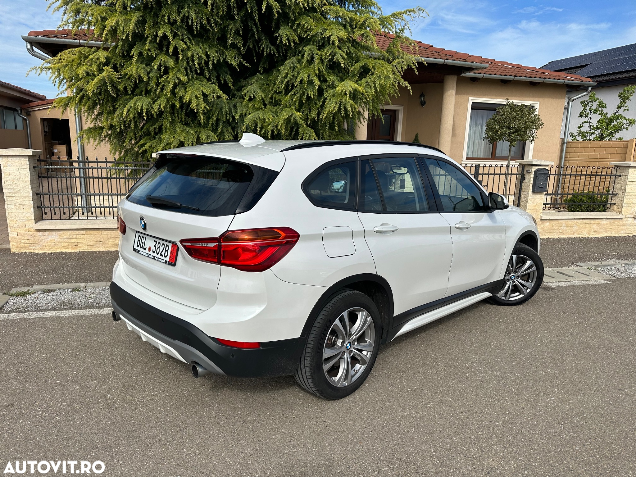 BMW X1 xDrive25d Aut. Sport Line - 6