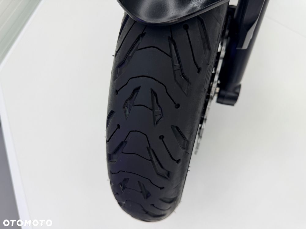 Kawasaki Z 650 - 18