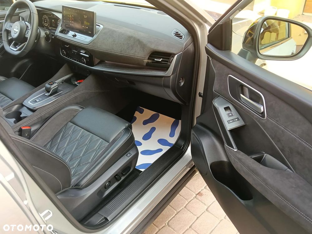Nissan Qashqai 1.3 DIG-T MHEV Xtronic Tekna+ - 12