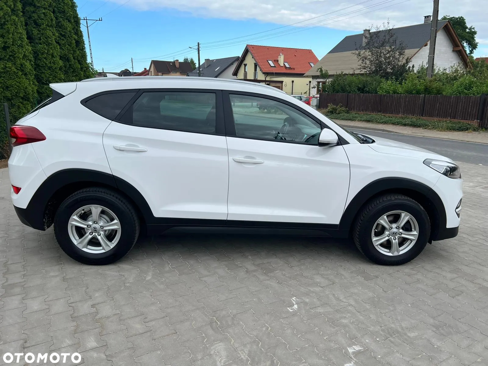 Hyundai Tucson 1.6 GDi 2WD Trend - 4