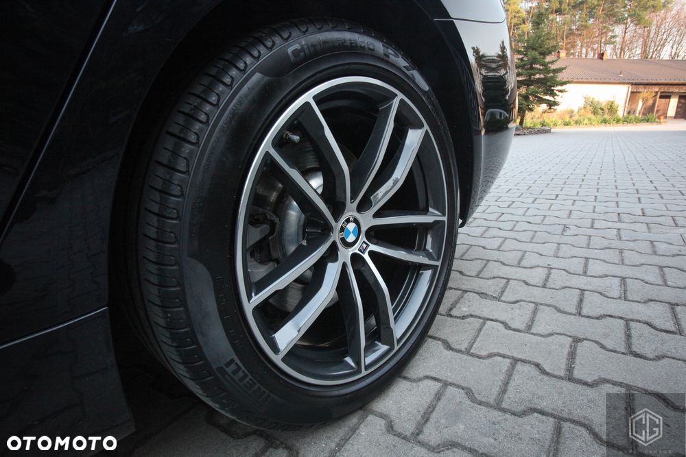 BMW Seria 5 520d xDrive M Sport sport - 22