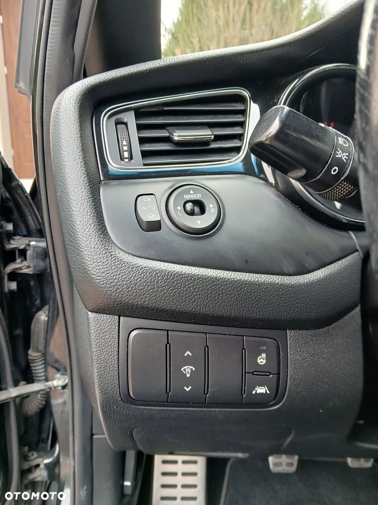 Kia Ceed 1.6 T-GDI GT - 16