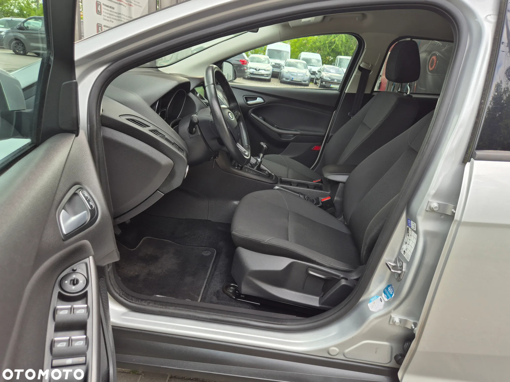 Ford Focus Turnier 1.0 EcoBoost Start-Stopp-System TITANIUM STYLE - 21
