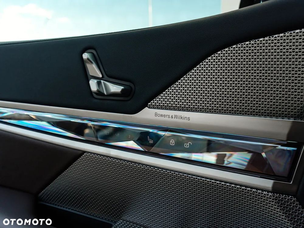 BMW Seria 7 740d xDrive - 9