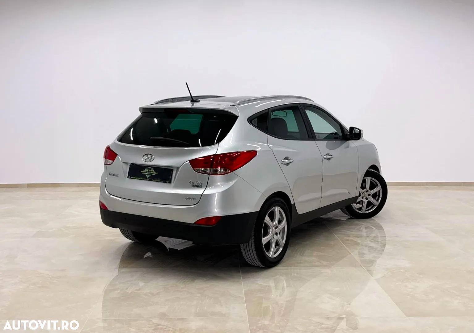 Hyundai ix35 2.0 CRDI High 4WD GLS Aut. Luxury - 9