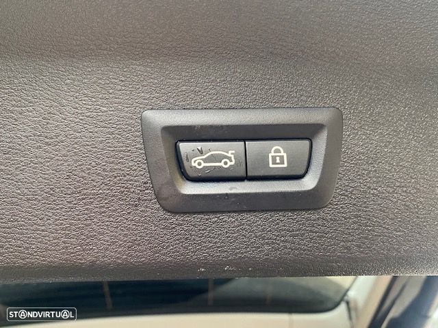 BMW X1 16 d sDrive Line Sport - 18