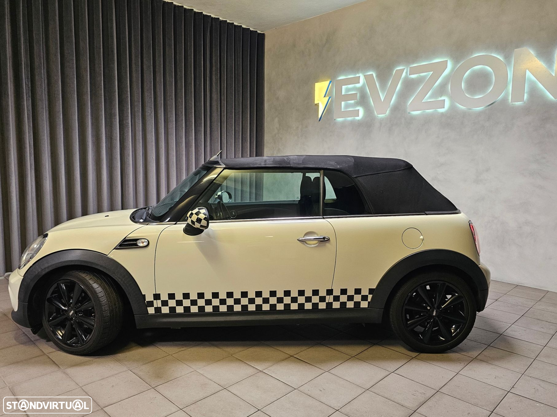 MINI Cabrio Cooper D - 5