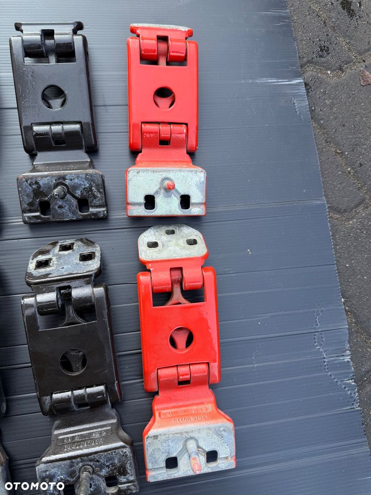 Zawias drzwi tylnych 270 stopni Renault Master III 844009783R - 7
