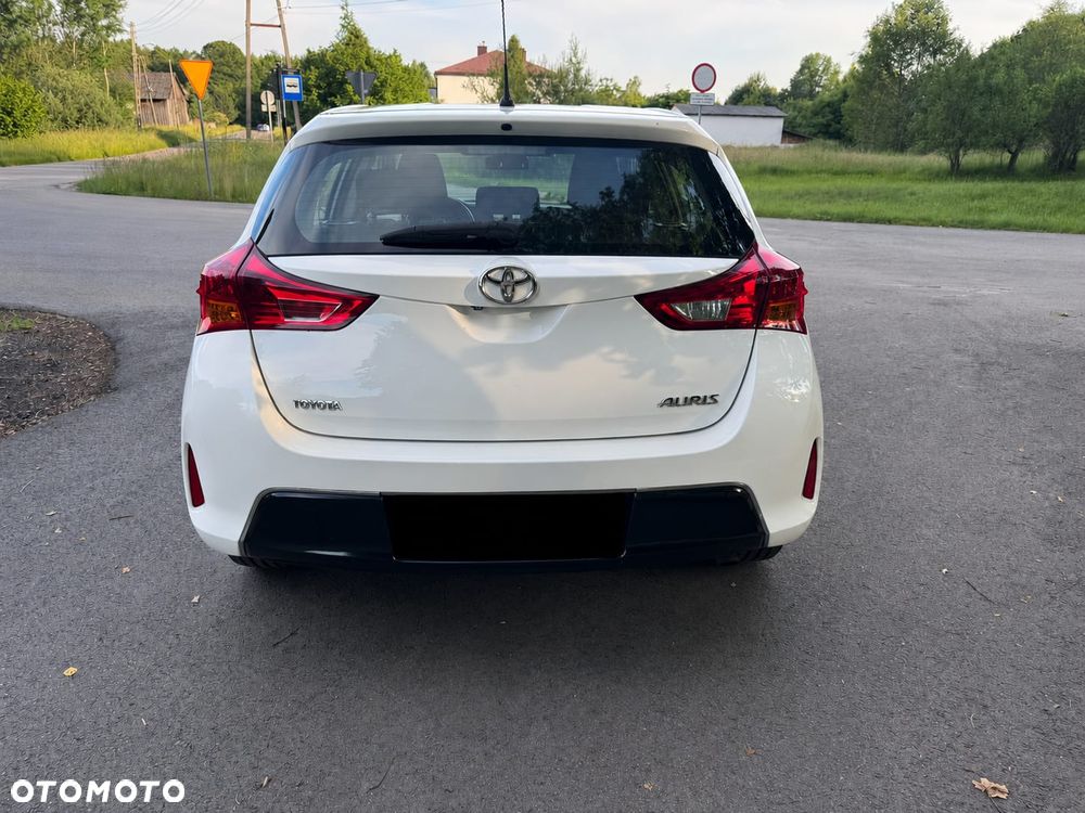 Toyota Auris 1.33 VVT-i Life - 7