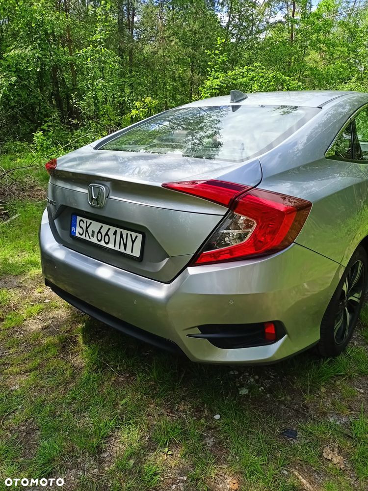 Honda Civic 1.5 T Elegance CVT - 4