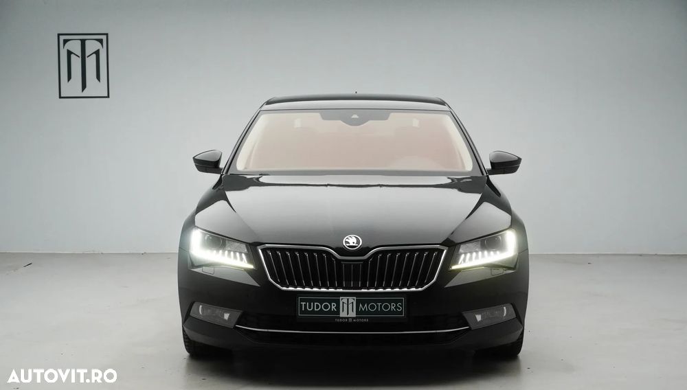 Skoda Superb 2.0 TDI DSG 4X4 Style - 7