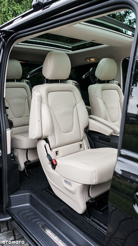 Mercedes-Benz Klasa V 300 d Exclusive 9G-Tronic (d³ugi) - 23