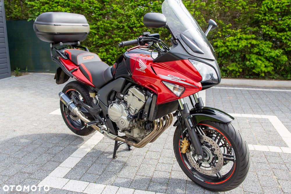 Honda CBF - 4