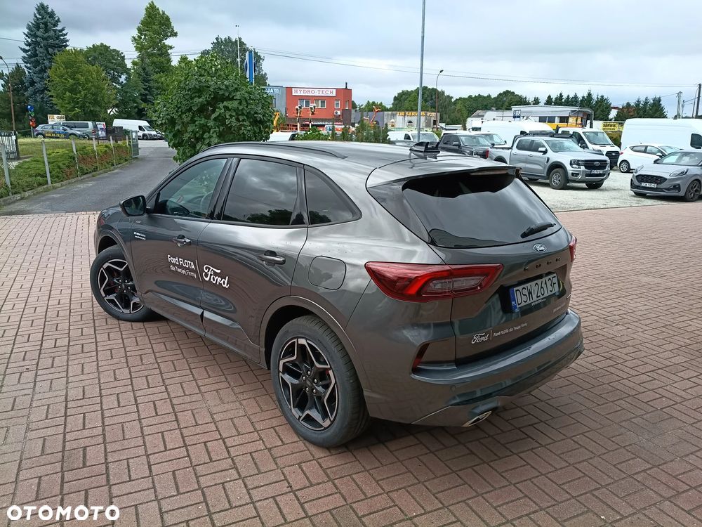 Ford Kuga 2.5P PHEV FWD ST-Line X - 10