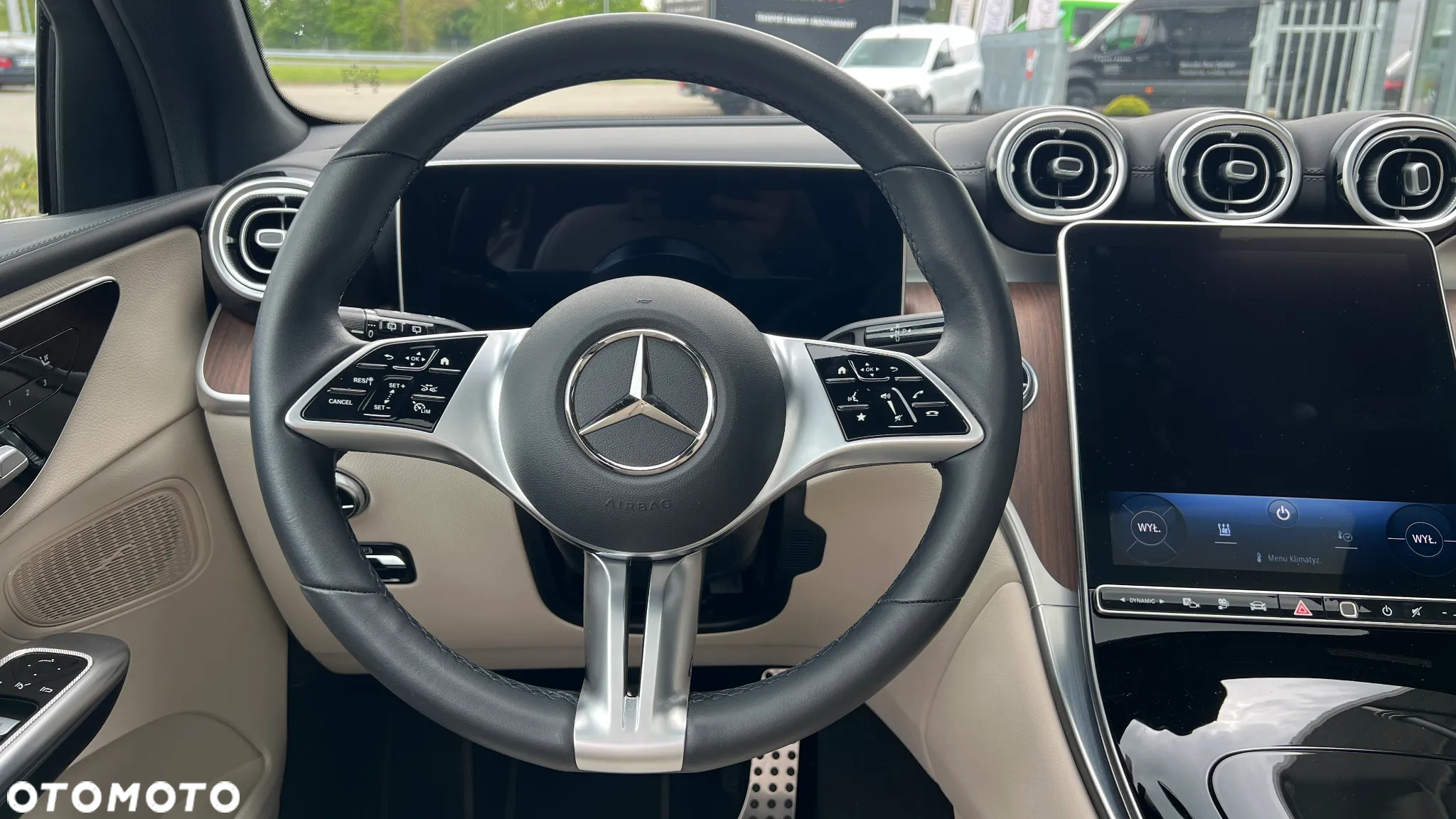 Mercedes-Benz GLC 300 e 4-Matic Avantgarde - 13
