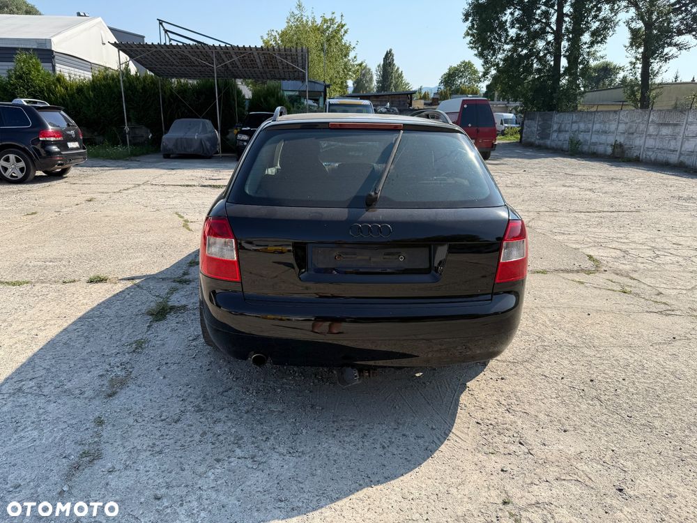 Audi A4 Avant 2 - 4