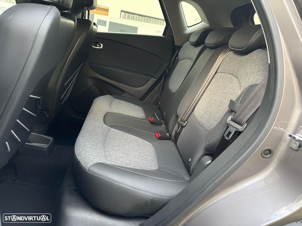 Renault Captur 0.9 TCE Exclusive - 15