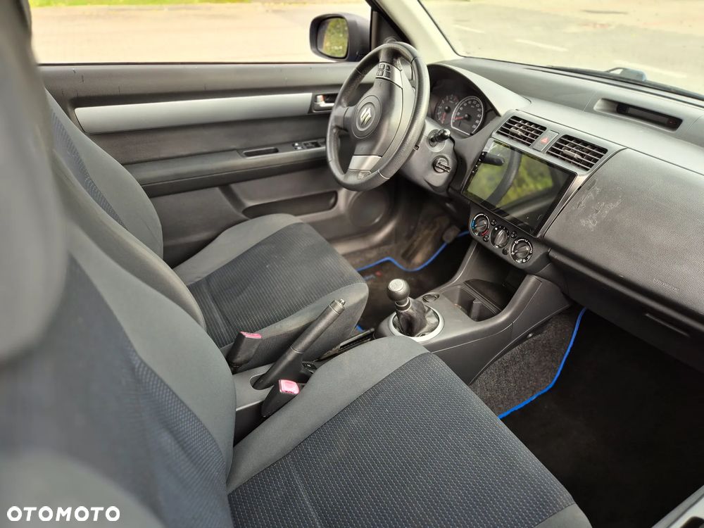 Suzuki Swift 1.5 Comfort+ - 11