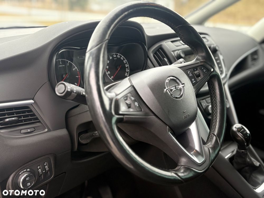 Opel Zafira - 6