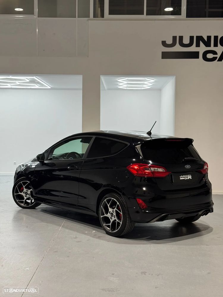 Ford Fiesta 1.5 EcoBoost ST - 5