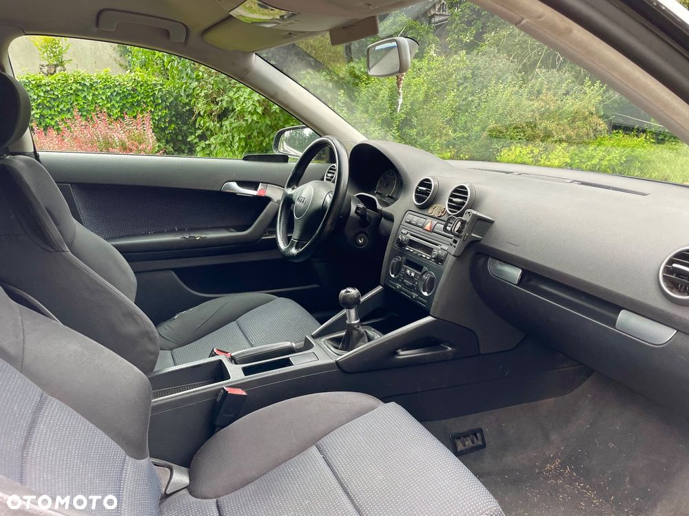 Audi A3 3-drzwiowe 1.6 Ambiente - 8