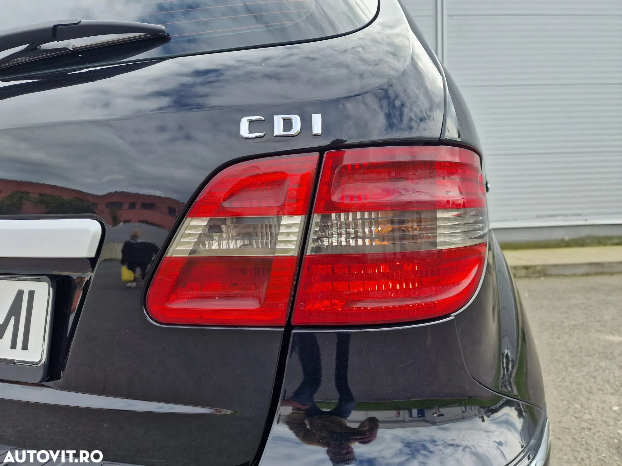 Mercedes-Benz B - 24